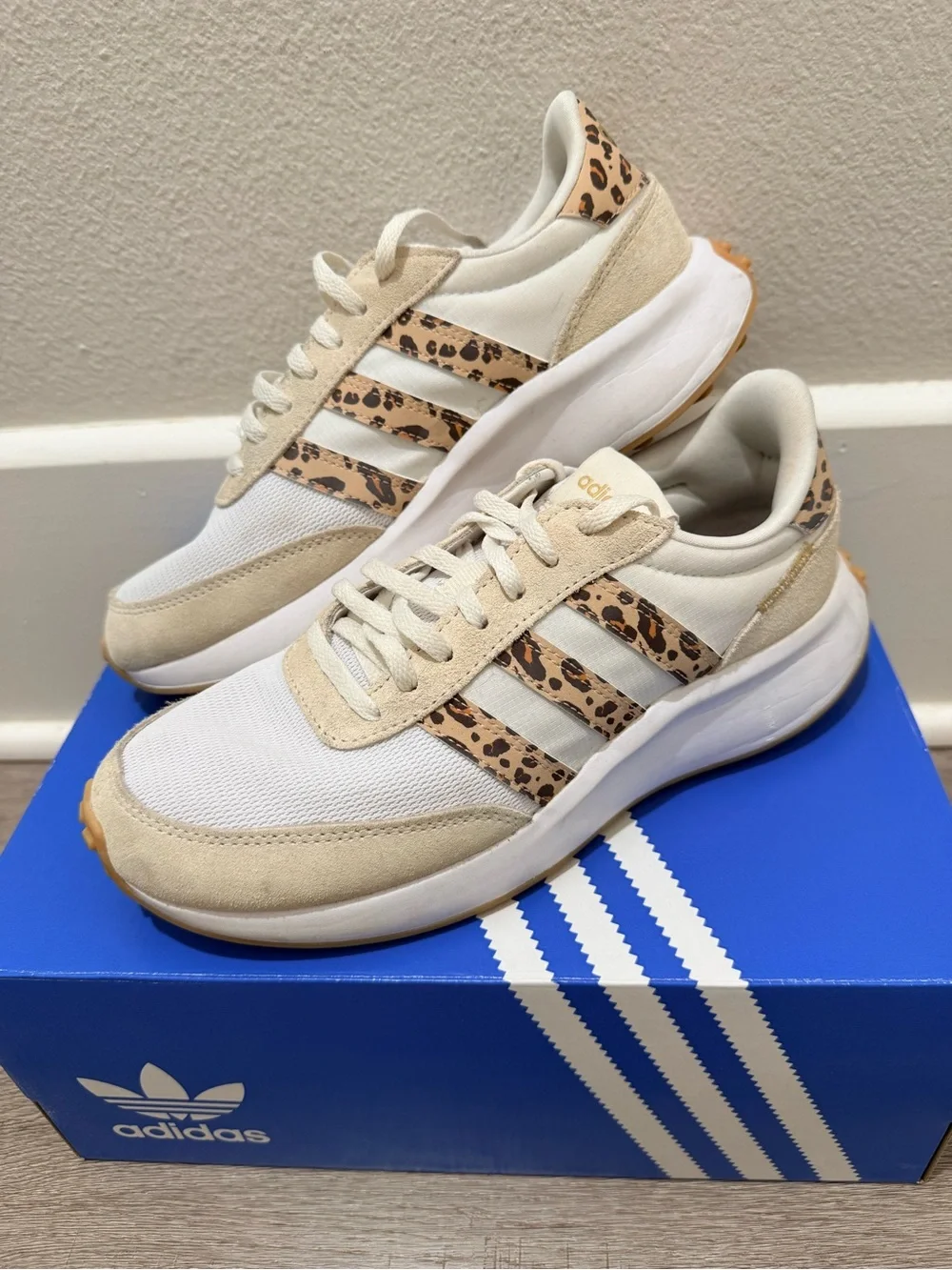 adidas modern 70s
